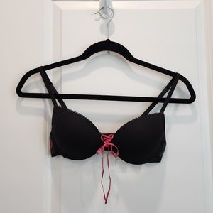 Victoria's Secret Sexy Little Things Black Push-Up Bra 34B